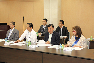 第1回理事会