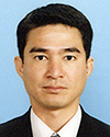 城間 一弘