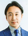 新美 英明